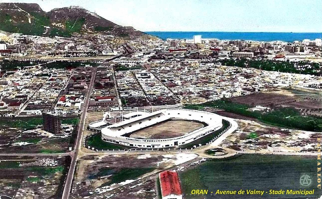 Oran - Avenue de Valmy - Stade Municipal Municipal.JPG